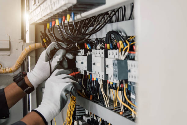 Best Electrical Troubleshooting Services  in Windsor, IL